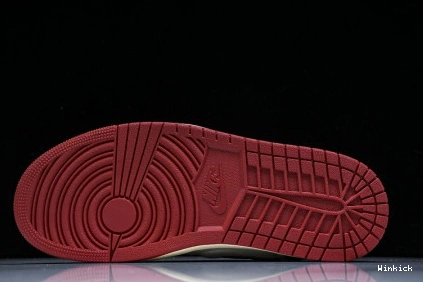  Trophy Room 1 Home” “Rookie OG Low Air Jordan HV6157-100 Card: x 0816